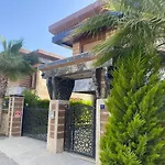 My Rhytm 4 Villa *